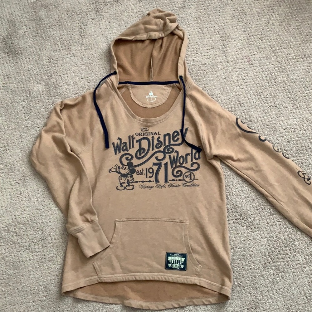 Women’s Walt Disney World Sweatshirt, size US S